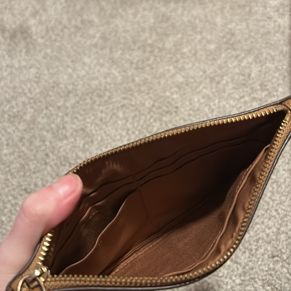 Coach wristlet - Picture 2 of 2